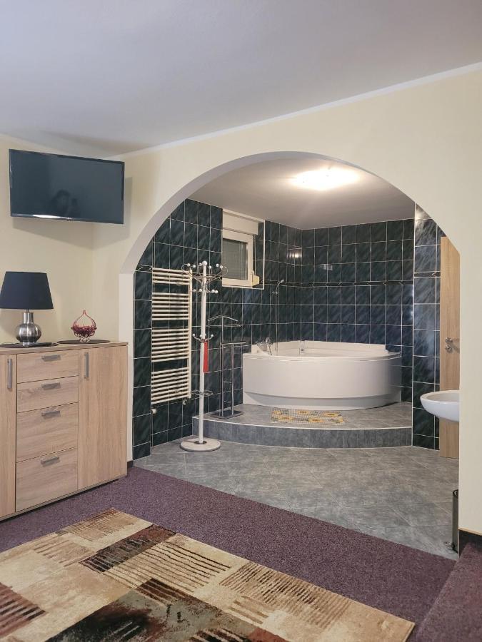 Pension RELAX U Komína Františkovy Lázně Exterior foto