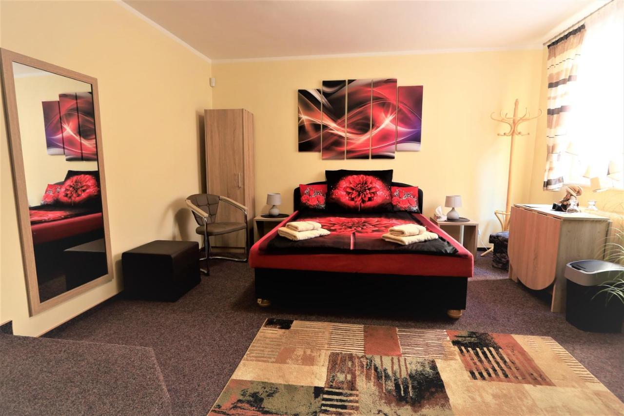 Pension RELAX U Komína Františkovy Lázně Exterior foto